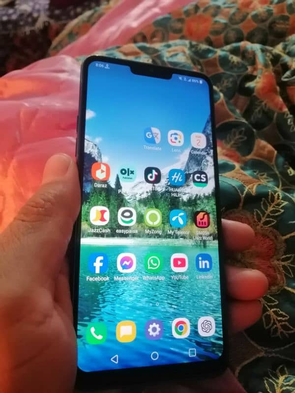 LG G7 ThinQ 4gb 64 gb approved 0