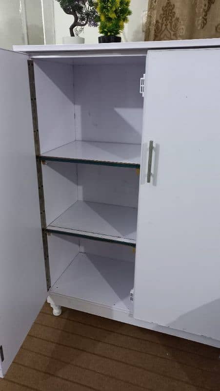 almari for kids cupboard in white color 3