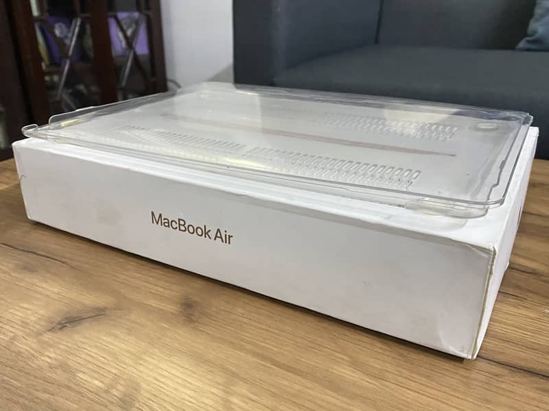 Rose Gold MacBook Air M1 2020 13.3 inches 8GB Memory/256 GB SSD 11