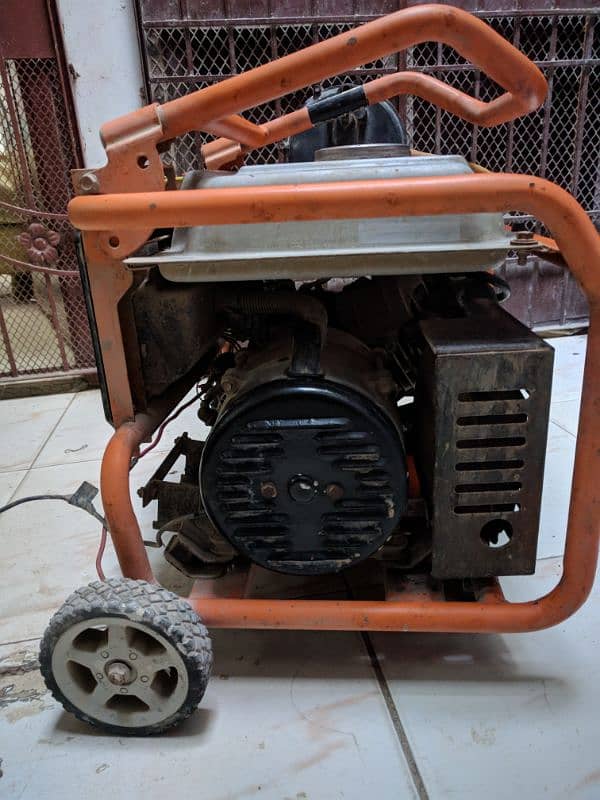 jasco Generator excellent condition. . . . . . Gas & petrol 1