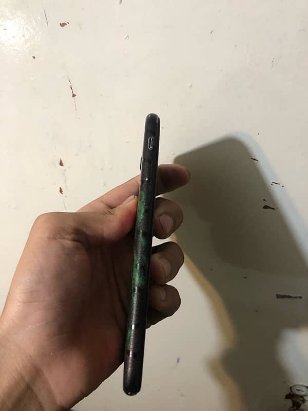 Iphone 8 nonpta Lush condition 3