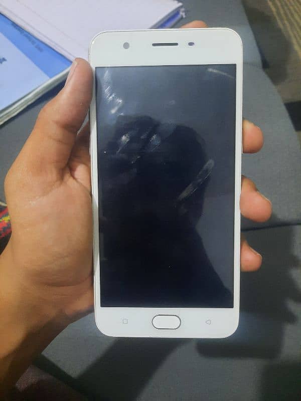 Oppo A57 4