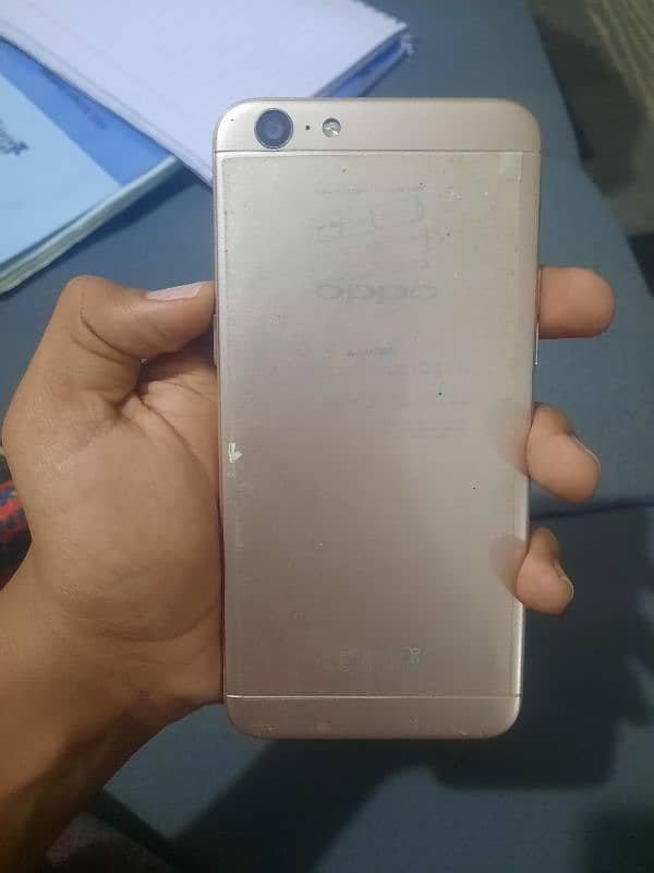 Oppo A57 5