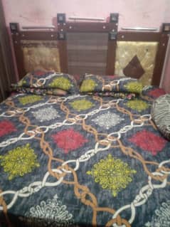 king size bed with mattress good condition not in log time use