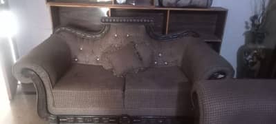 6 seater sofa with cutions made of molti foam.