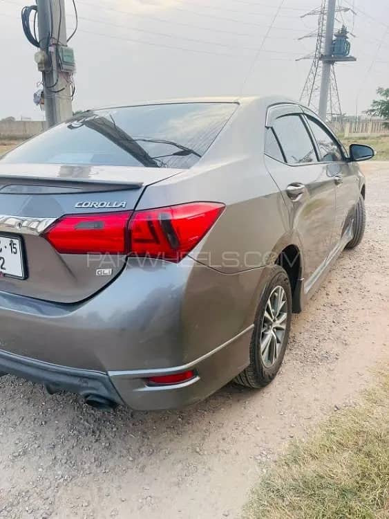 Toyota Corolla GLI 2015 Automatic 1.3 VVTi 5