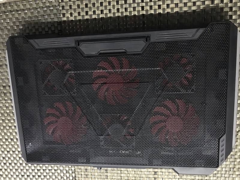 Laptop cooling pad with 6 fans and connection cable 0