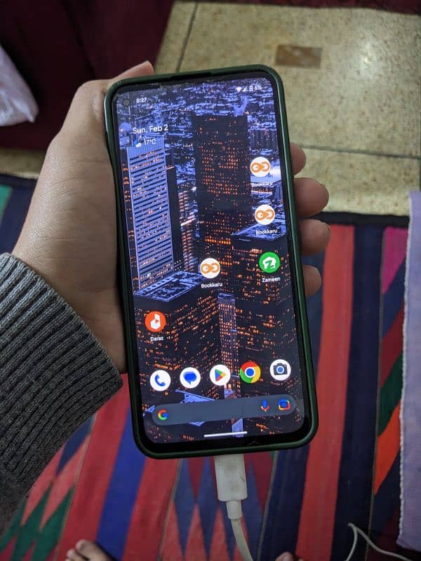 pixel 5a 10/10 condition 0