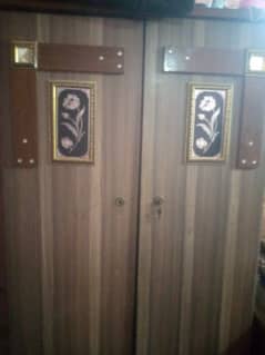 2 door wardrobe