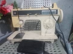 Singer sweewing. machine model 1988 price 15000