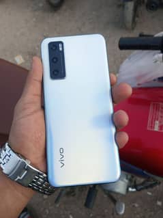 Vivo V20 SE 8/128 With Box (Read Full Add)