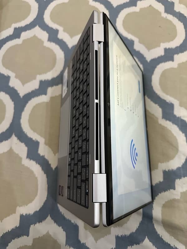 hp envy 2 in 1 touchscreen 14” 4