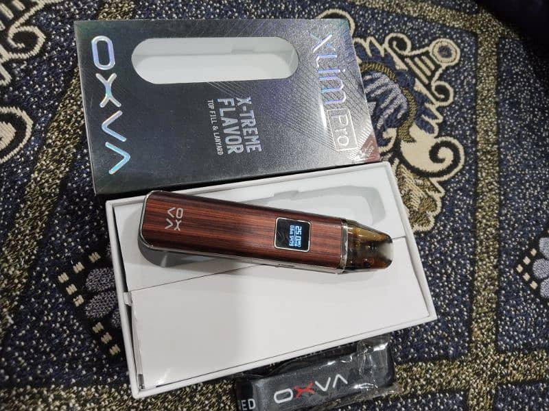 XLim Pro VAPING Device RS 4000 Fnf 1