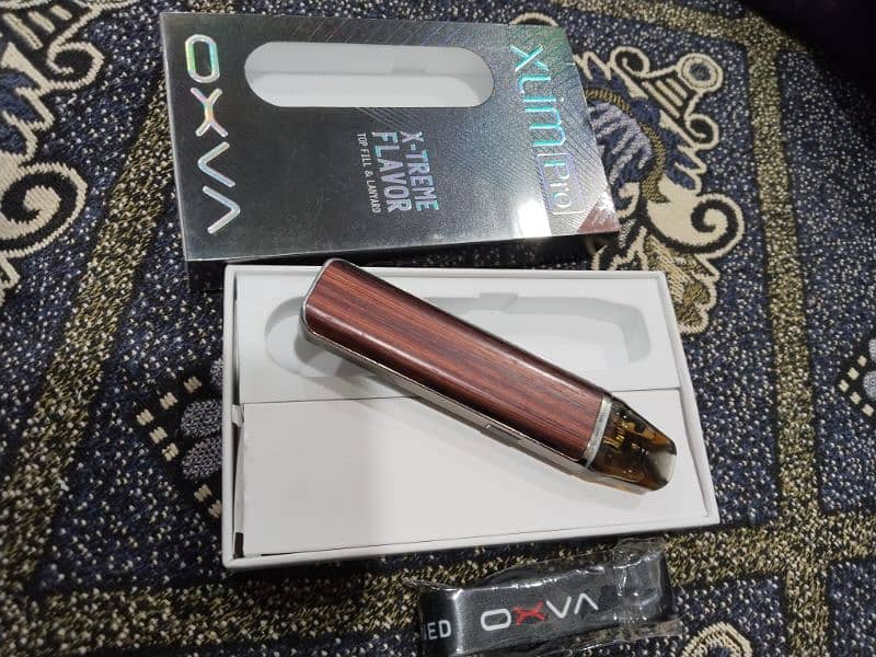 XLim Pro VAPING Device RS 4000 Fnf 3