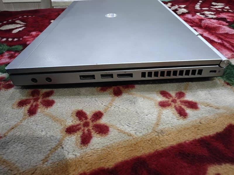 Hp Elitebook 8460p Core i5/3rd Generation 5