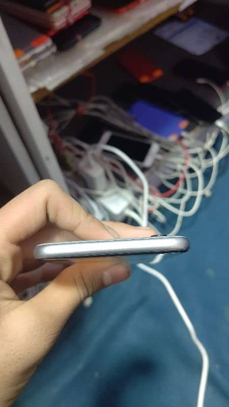 iPhone 6 s non pta 4