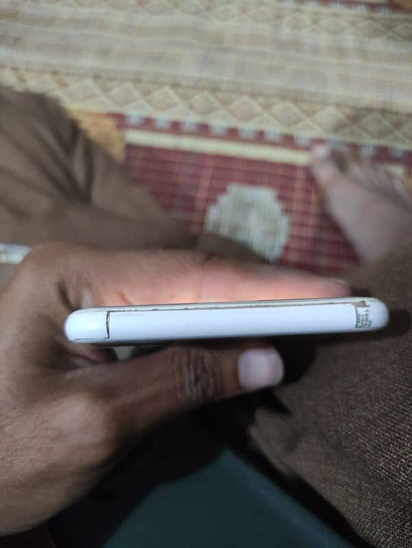 iPhone 8 plus non PTA 5