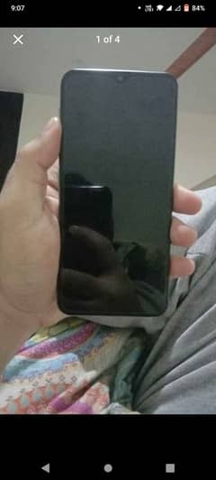 Oppo f11 - 128gb - NEEDS REPAIR