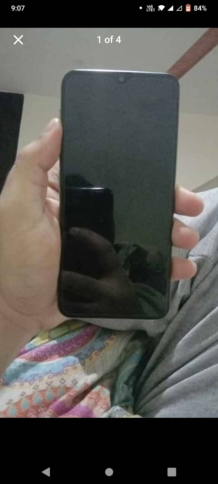 Oppo f11 - 128gb - NEEDS REPAIR 0