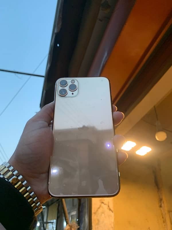 iPhone 11 Pro Max /64gb/baterry health 89%/jv 1