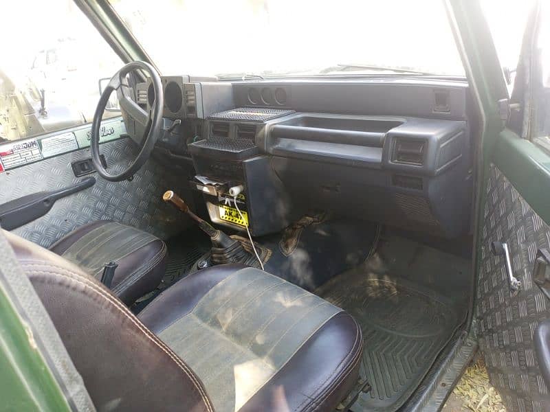 Daihatsu Rocky rouger long 1991 10