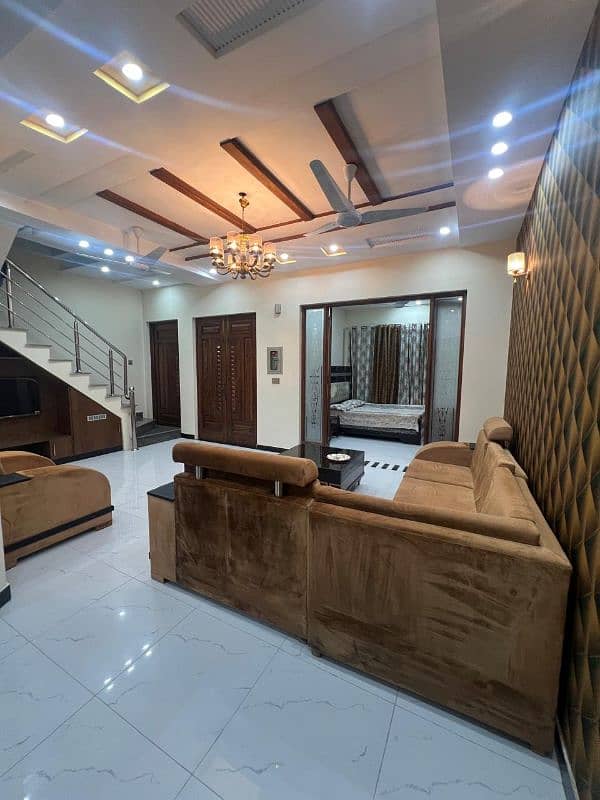 Furnished Luxury Ground Portion Monthly/Yearly Basis Near Shouktkhnm 9