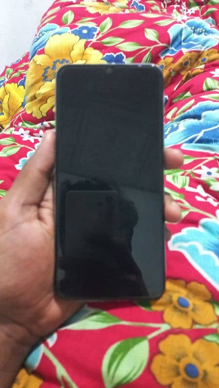 vivo y 21.10/9 condision koi masla nhi ha 4