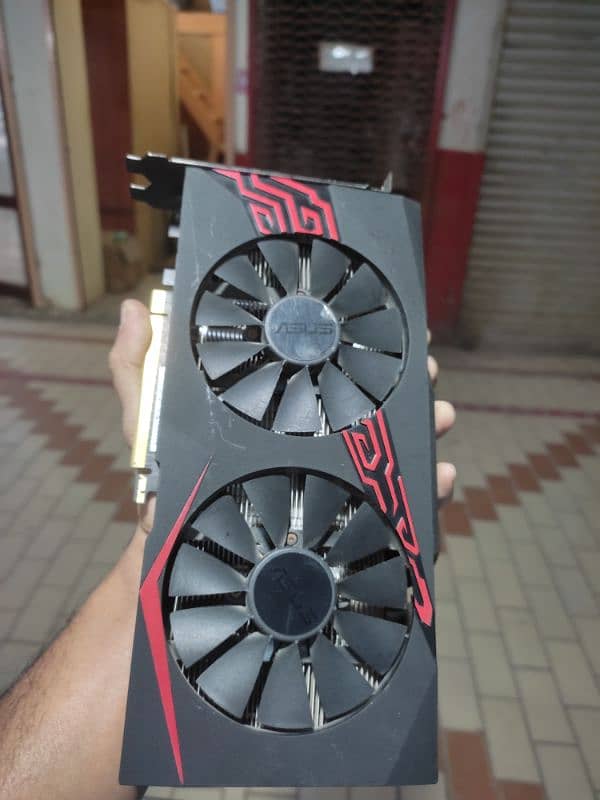 AMD Radeon RX-570 4GB Graphics Card 5