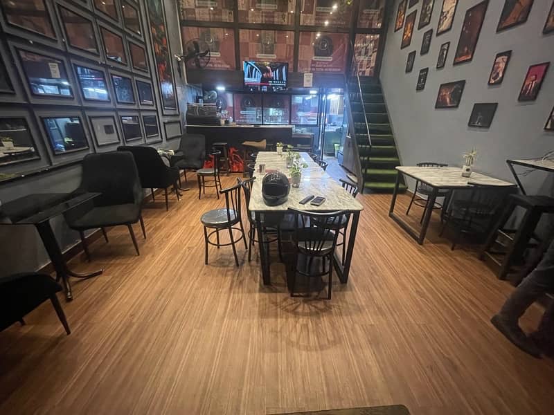 Restaurant Used tables and furniture for sale. 8