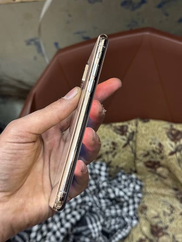 iphone xs 64gb pta approved 6