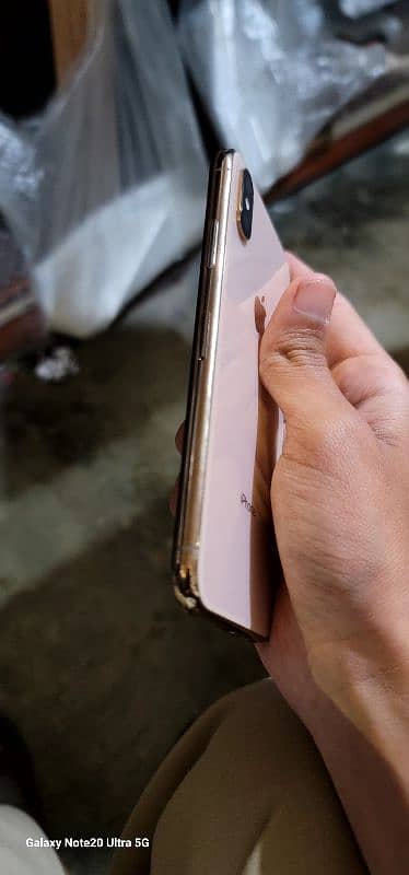 iphone XS , LLA MODEL 3