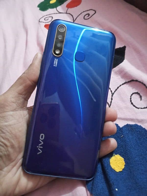 vivo Y19 8 Ram 256 memory 0