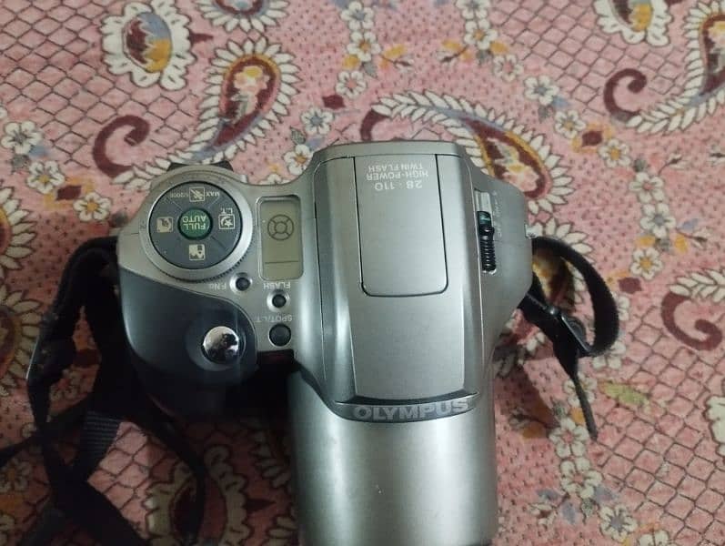 OLYMPUS Camera 4