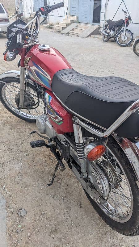 125 Honda 2022 original condition 3