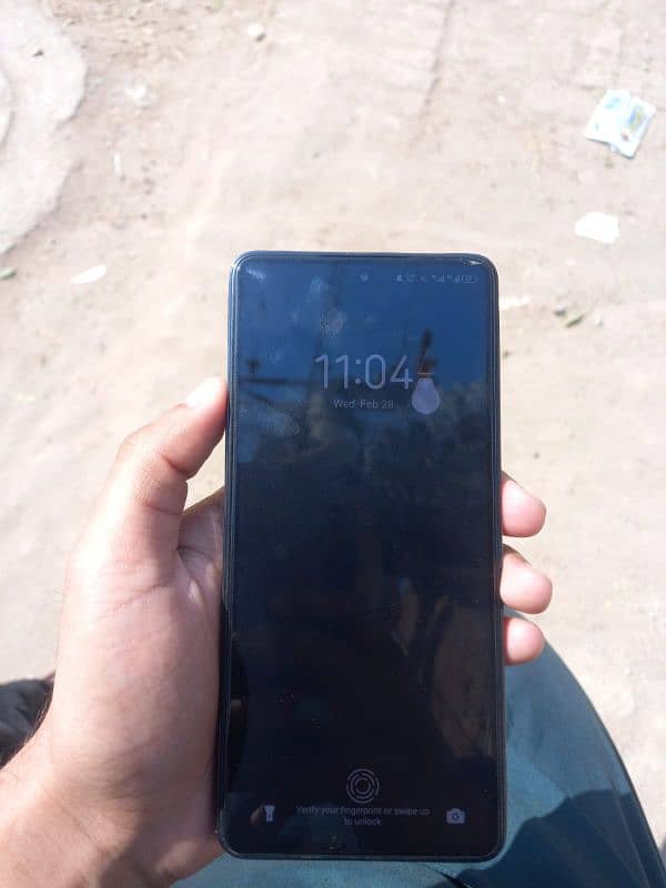 Tecno camon 20. 1