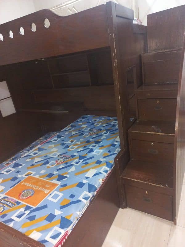 Triple Bunk Bed 3