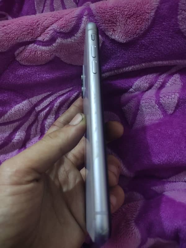 iphone 11 (266 GB) (factory unlock) 9