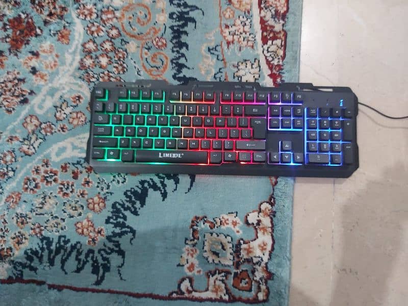 Lighting Wired Keyboard 0