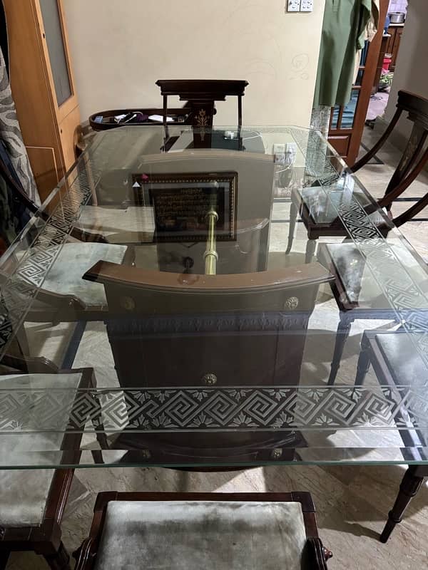 8 seater dining Table For Sale 1