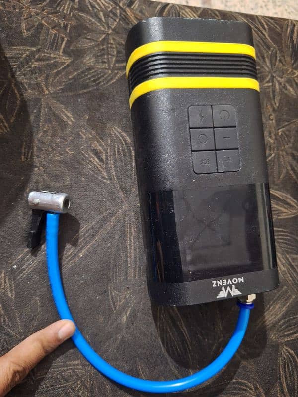 Tyre inflator and car jump starter 2