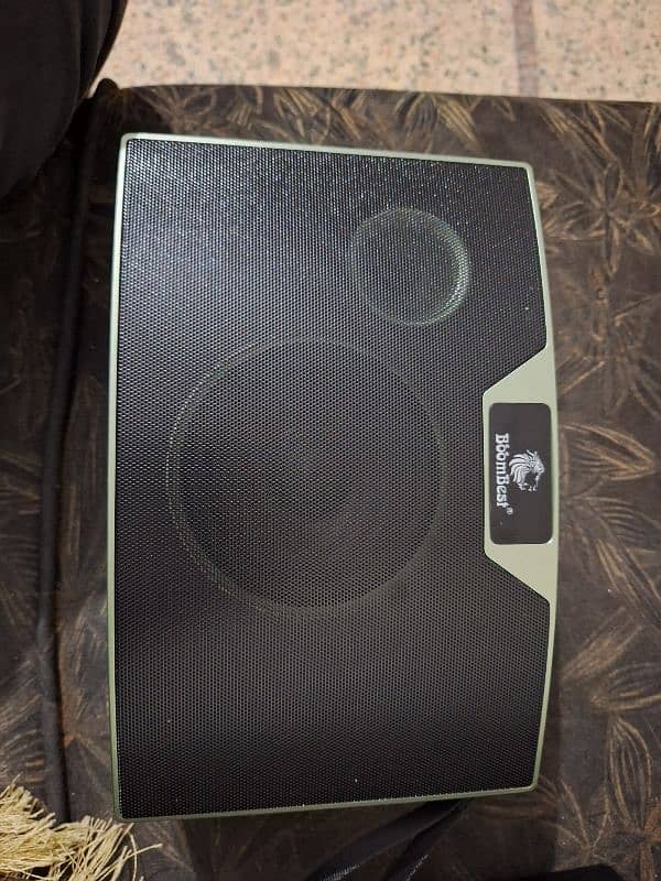 Bluetooth Rechargeable speaker 0