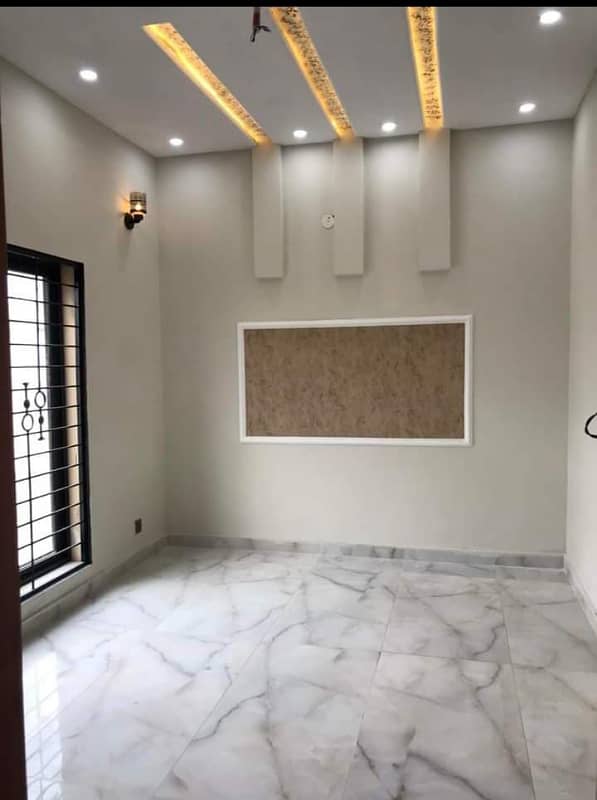 5 Marla Brand New House In Khayaban-e-Amin For Sale 5