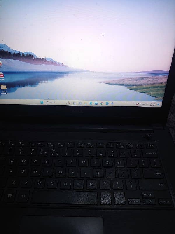 DELL LAPTOP i7 7th Gen 0