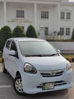 Daihatsu Mira 2011