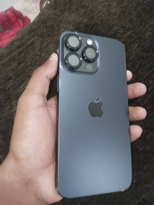 iphone 15 pro max black colour 0