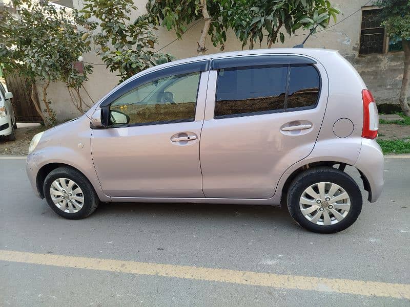 Toyota Passo model 2014 registered 2018 better than VITZ. CULTUS,ALTO 18