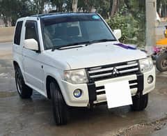 Mitsubishi Pajero Mini 2017