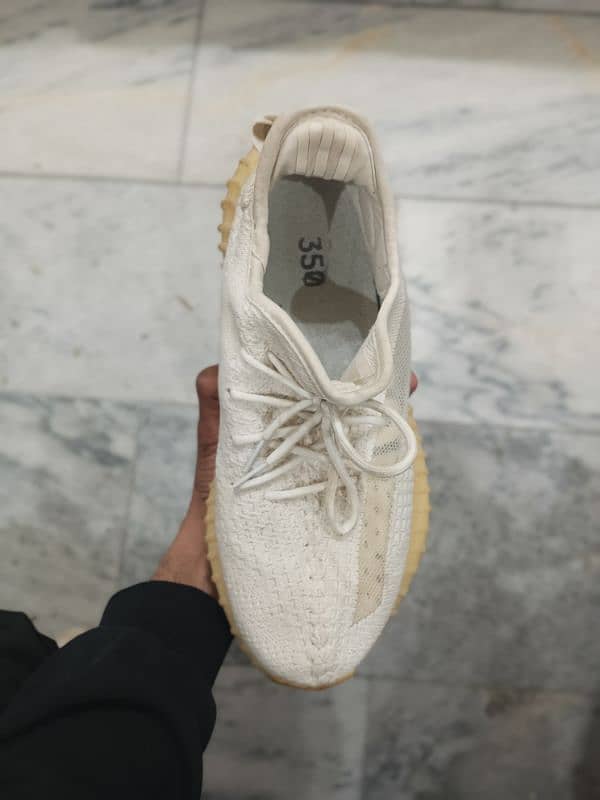 Adidas Yeezy Cream white V2 1