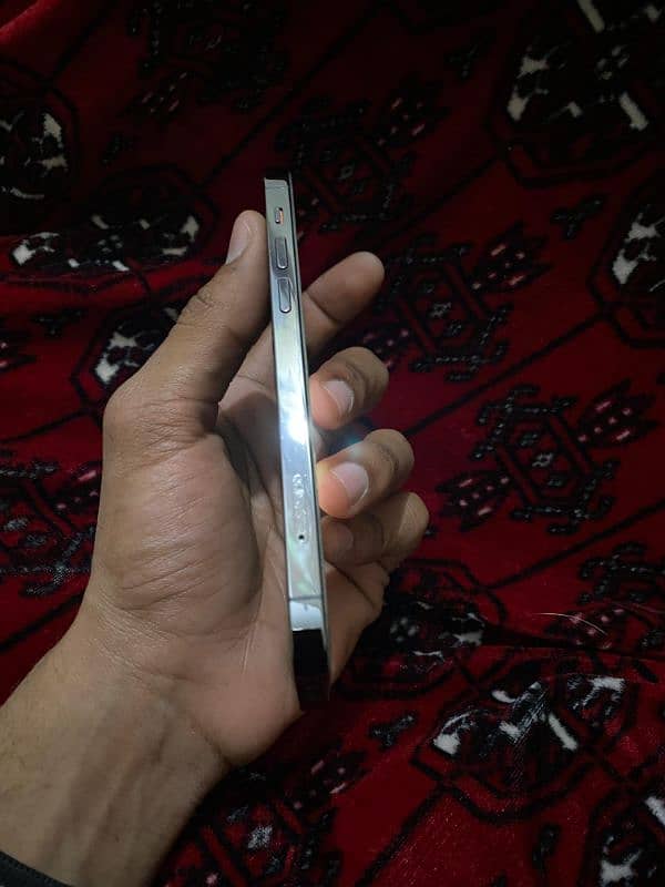 iphone 12 pro  phone num 03071564804 3