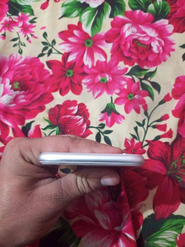 iphone 6plus 64 gb non pta 2